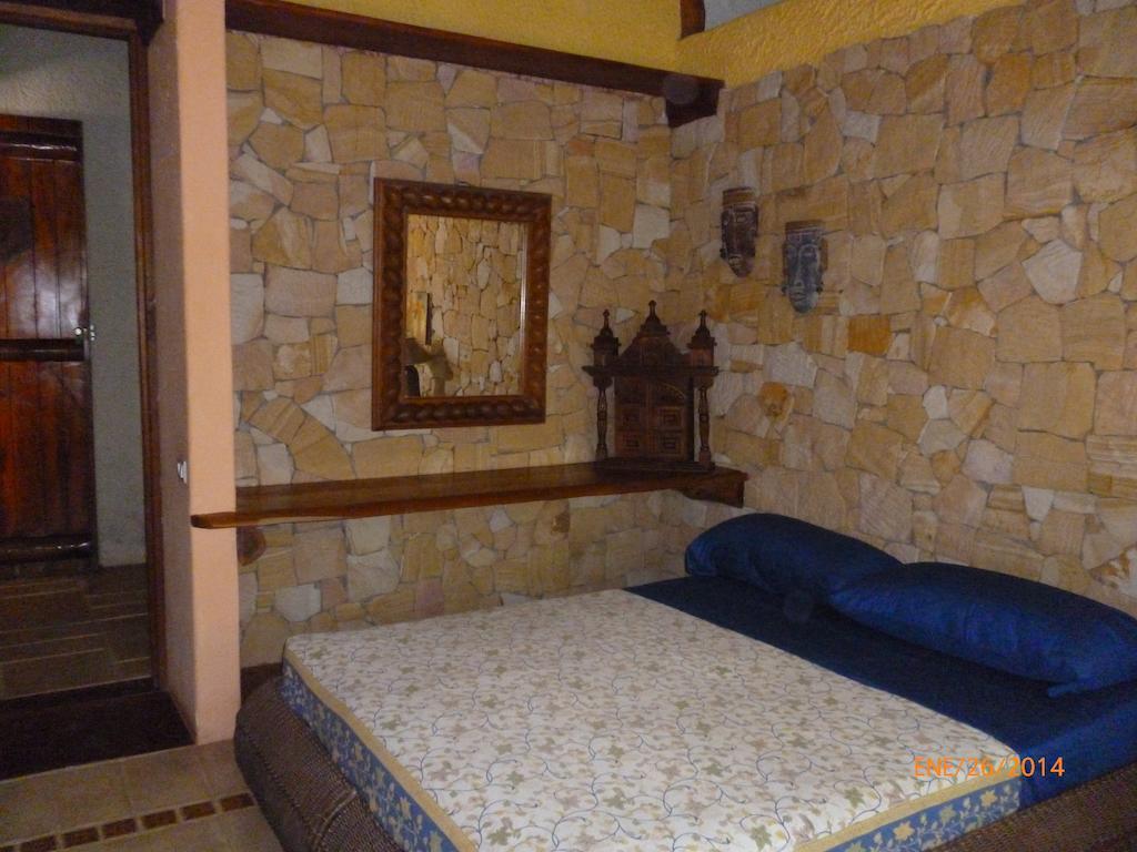 Hacienda La Isla Lodge Sarapiqui Bilik gambar