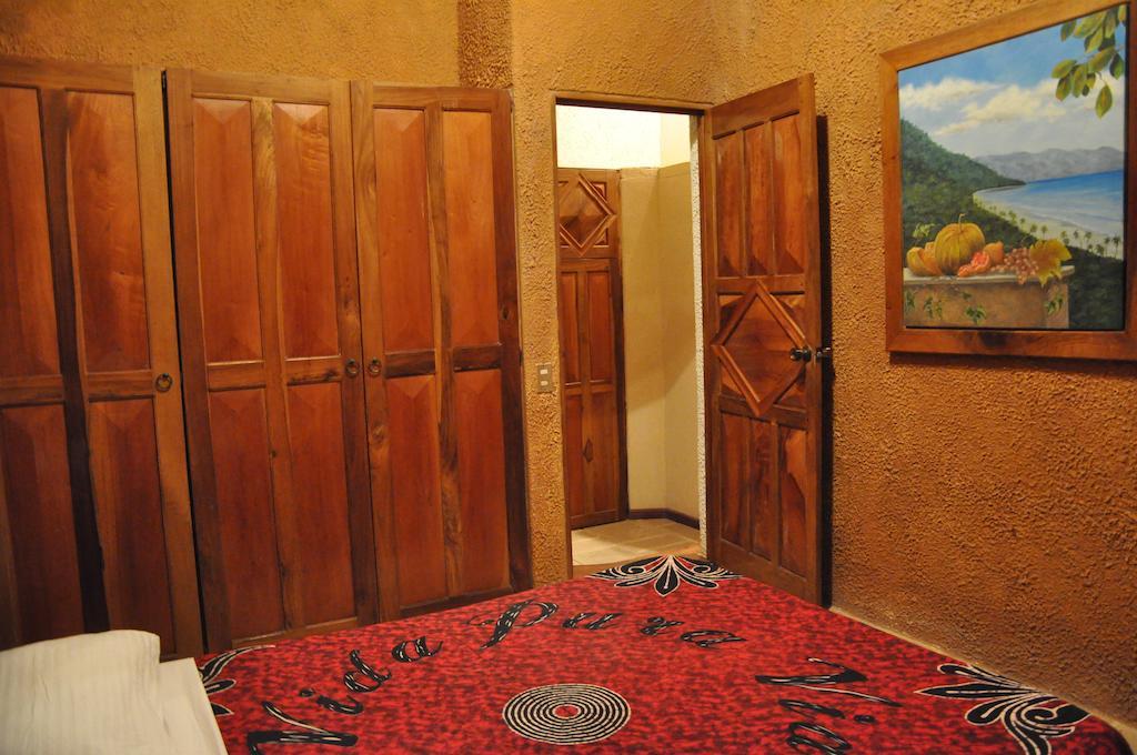 Hacienda La Isla Lodge Sarapiqui Bilik gambar